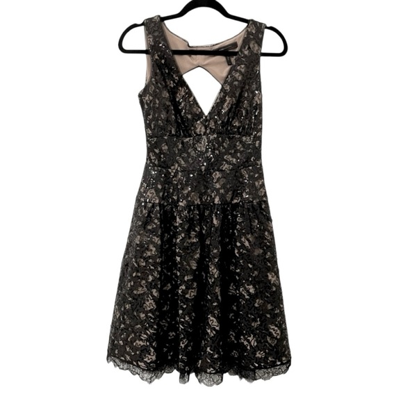 🖤BCBG Maxazria black cocktail dress with sequins.  Beautiful open back.  Size 2 - Picture 1 of 6